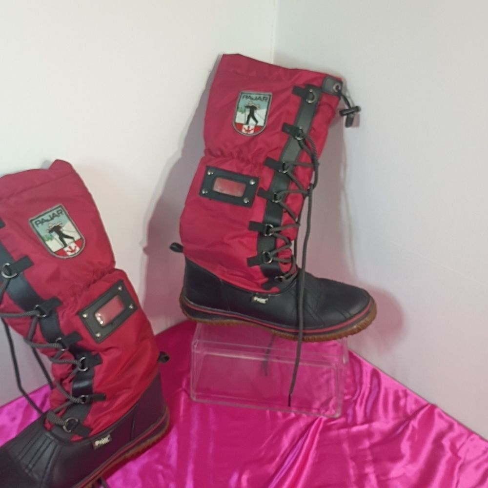 Pajar Canada Women's Boots SZ 38 US 7-7.5 Red. Condition is Pre-owned - Good